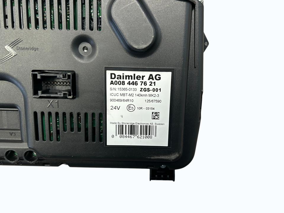 Instrument cluster A0084467621 UK Mercedes-Benz Trucks ANTOS 2015
