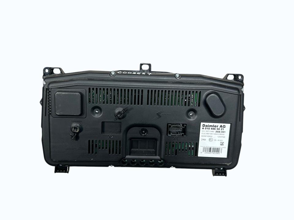 Instrument cluster A0104465021 Mercedes-Benz Trucks ACTROS MP4 / MP5 2018