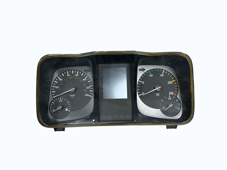 Панель приборов A0104465521 UK Mercedes-Benz Trucks ACTROS MP4 / MP5 2019