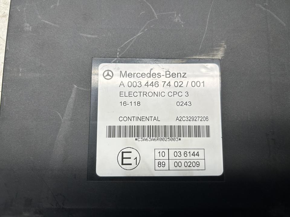 Приборы управления A0034467402 CPC3 Mercedes-Benz Trucks ACTROS MP4 / MP5 2019