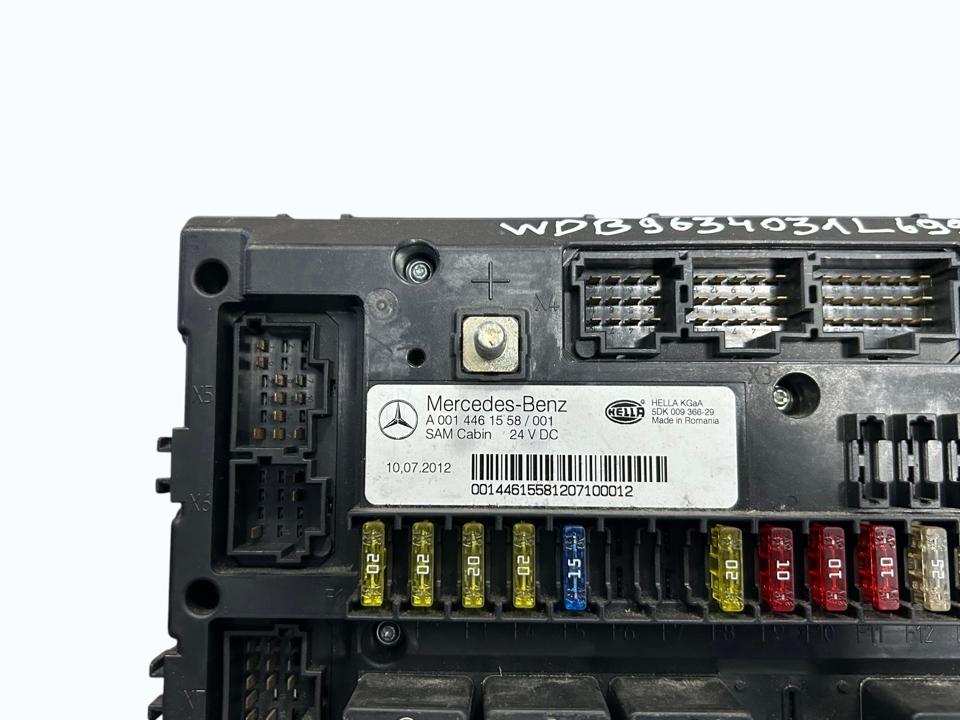 Коробка предохранителей / - кронштейн A0014461558 SAM Cabin Mercedes-Benz Trucks ACTROS MP4 / MP5 2012