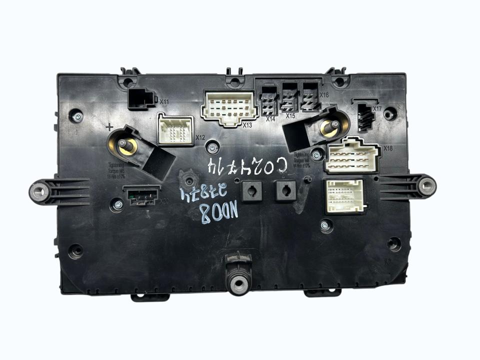 Блок предохранителей A9605462840 Mercedes-Benz Trucks ACTROS MP4 / MP5 2020
