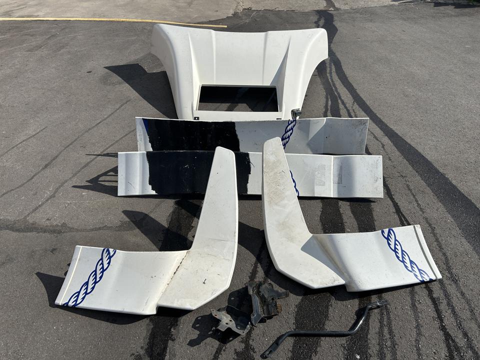 Kabinos spoilerių komplektas 81629105317 MAN Trucks TGX I 2017