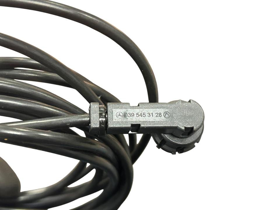 NAUJAS Mercedes Benz AUX laidas A0395453128