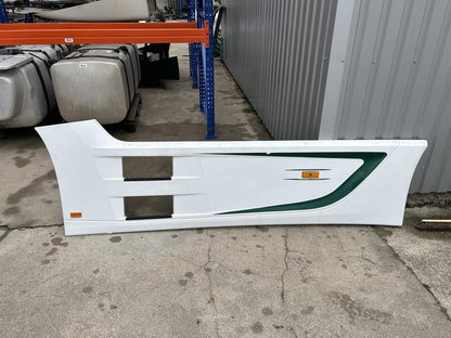Side spoilers A9605208555 Mercedes-Benz Trucks ACTROS MP4 / MP5 2018