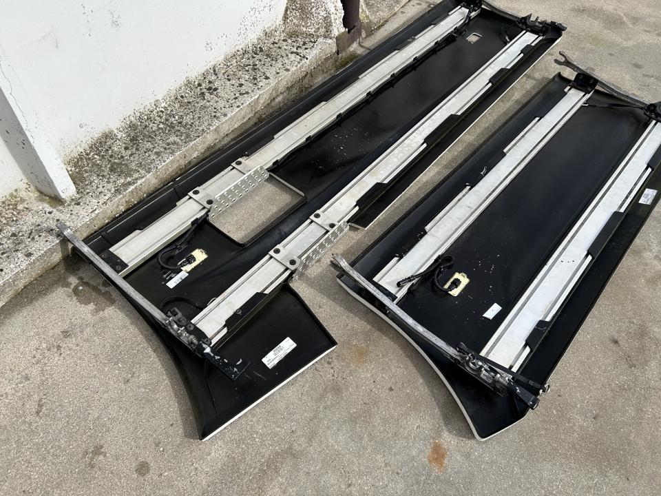 Side spoilers 82517819 Renault Trucks T 2014