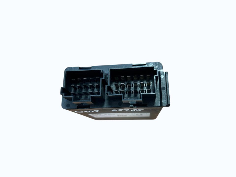 Блок управления A0004461937 TPMS Mercedes-Benz Trucks ACTROS MP4 / MP5 2017