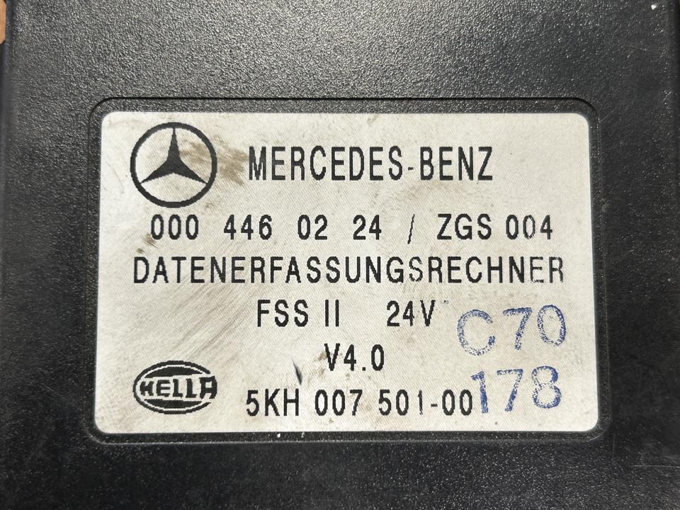 Блок управления A0004460224 FSS Mercedes-Benz Trucks ACTROS MP4 / MP5 2015