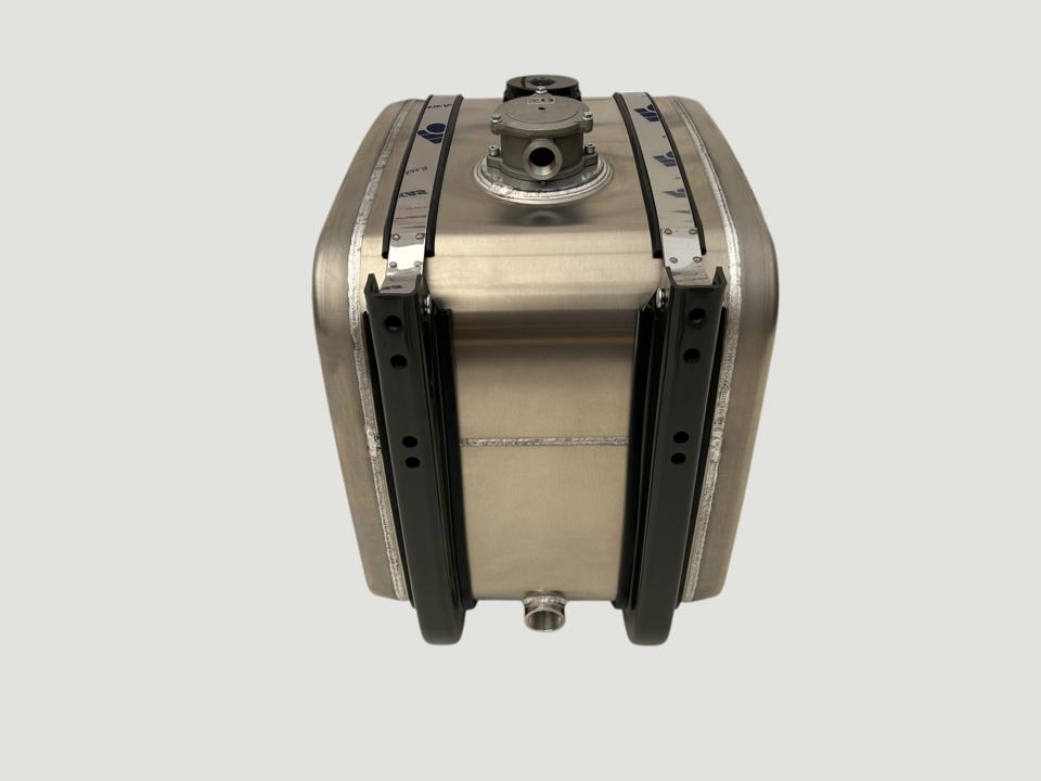 NEW Hydraulic tank 200L 620x675x500