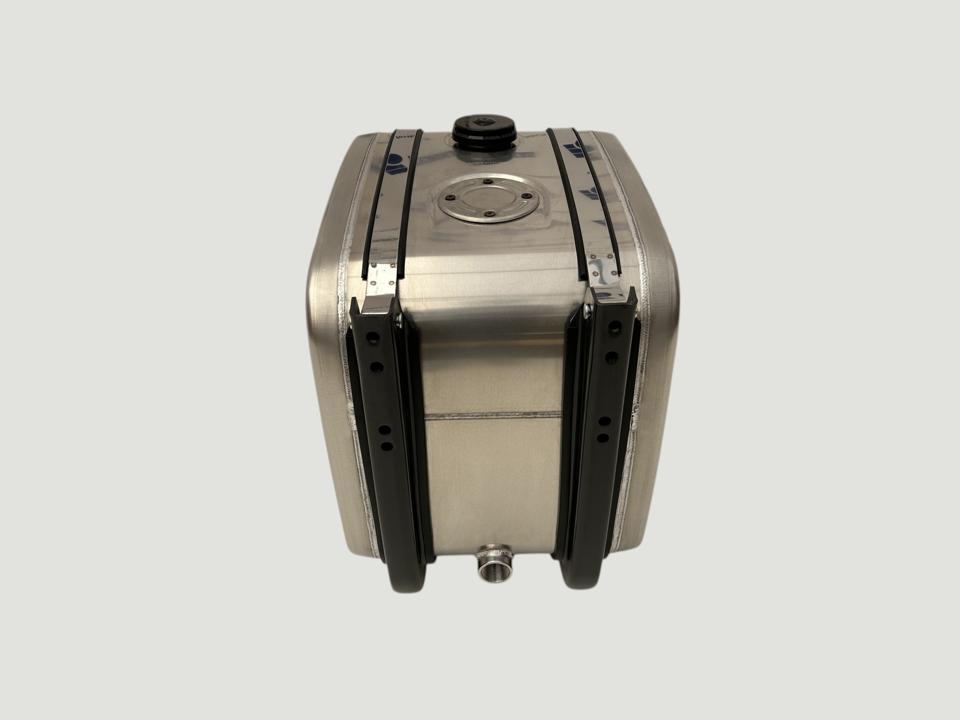 NEW Hydraulic tank 200L 620x675x500