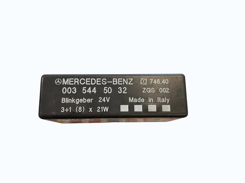 Фиксаторы 0035445032 Mercedes-Benz Trucks ACTROS MP4 / MP5 2015