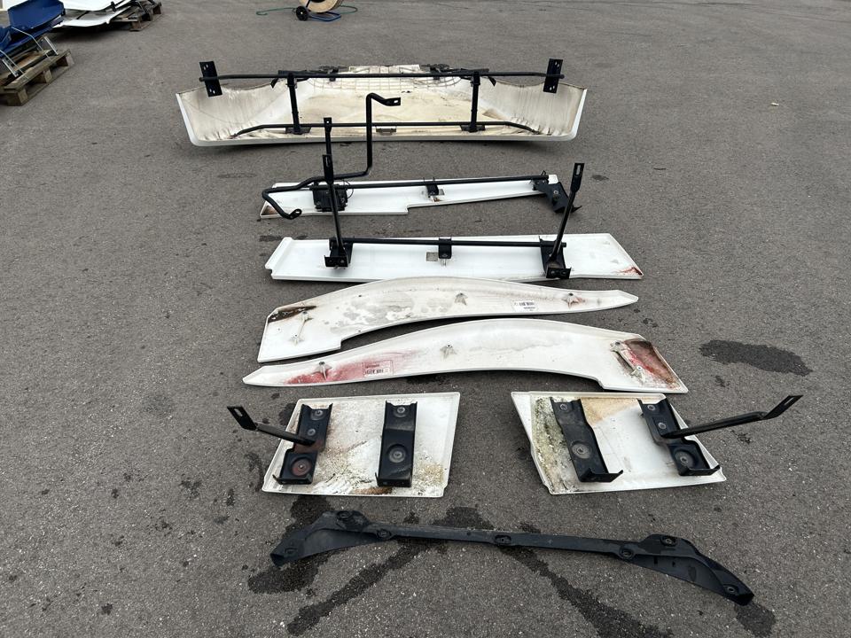 Cabin spoilers set 50124151 Renault Trucks T 2018