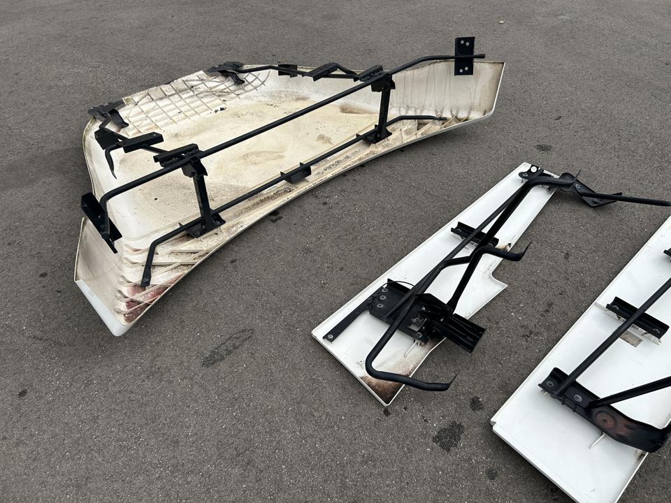 Cabin spoilers set 50124151 Renault Trucks T 2018