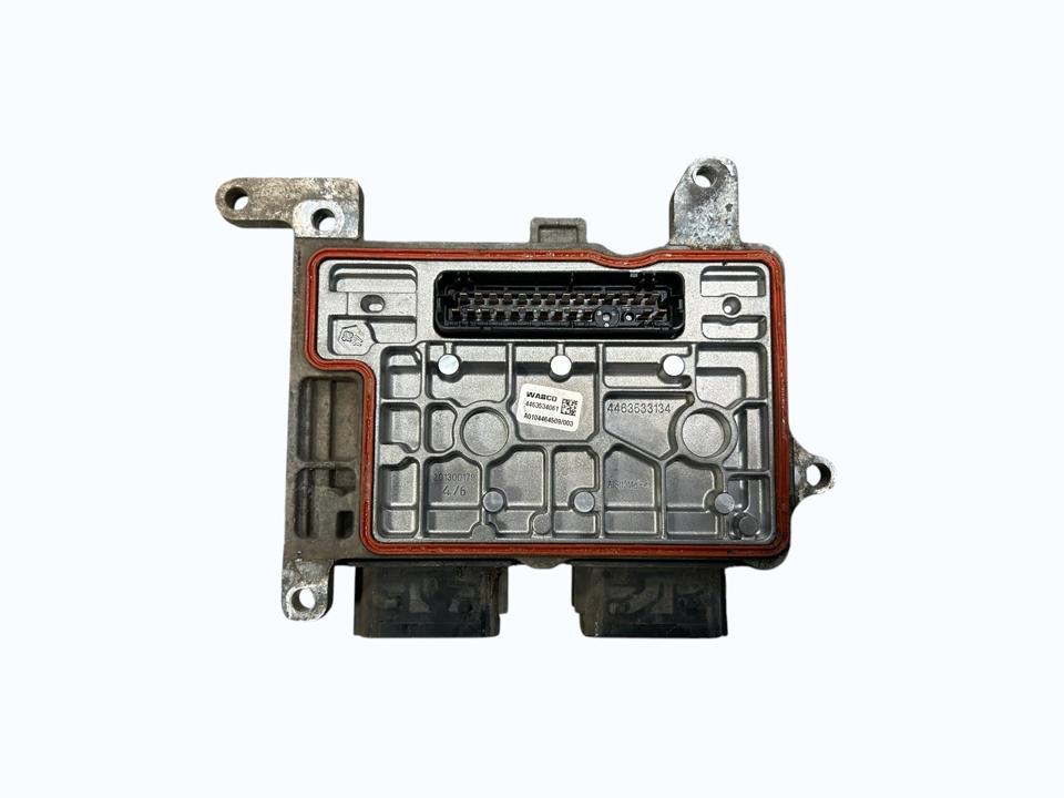 Центральное электрооборудование A0104464509 TCM Mercedes-Benz Trucks ACTROS MP4 / MP5 2018