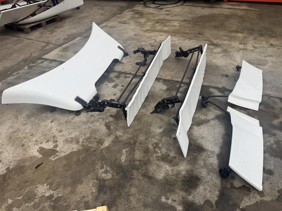 Cabin spoilers set 81629100131 MAN Trucks TGX I 2018