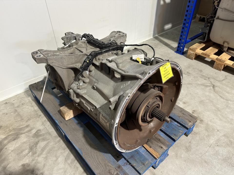 Gearbox G211-12 Mercedes-Benz Trucks ACTROS MP4 / MP5 2017