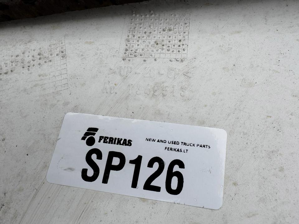 Боковой спойлер кабины 1348513 Scania R I 2015