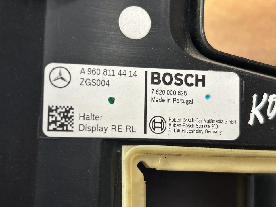 Зеркало / комплектующие A9608114414 holder Mercedes-Benz Trucks ACTROS MP4 / MP5 2019