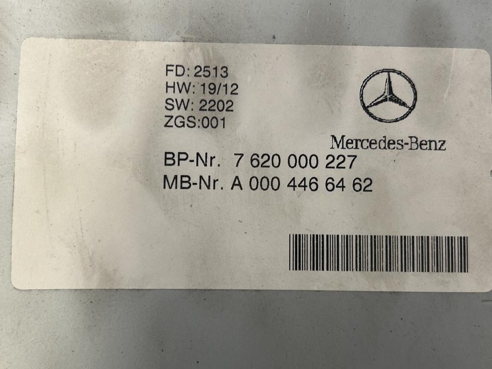 Аудиосистема A0004466462 radio Mercedes-Benz Trucks ACTROS MP4 / MP5 2013