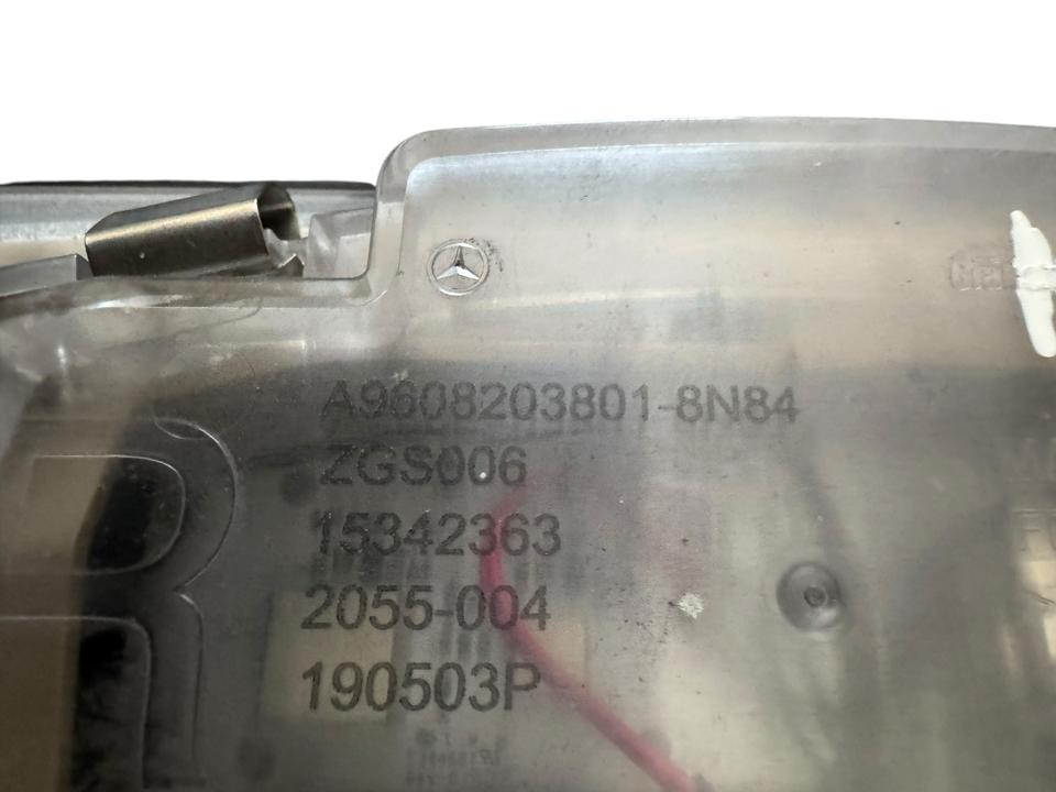 Interior light A9608203801 Mercedes-Benz Trucks ACTROS MP4 / MP5 2018
