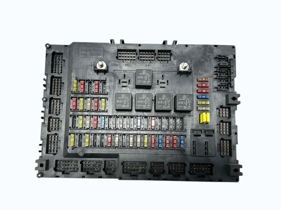 Fuse Box/Holder A0014466158 Single-SAM Mercedes-Benz Trucks ANTOS 2017