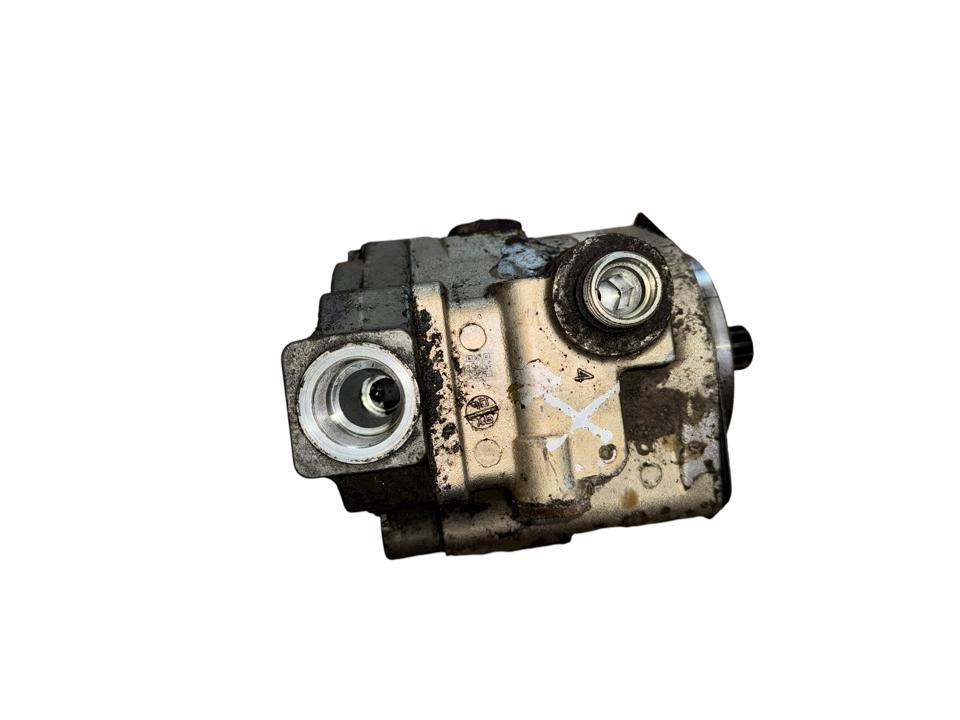 Vairo stiprintuvo hidraulinis siurblys A9604601580 Mercedes-Benz Trucks ACTROS MP4 / MP5 2021