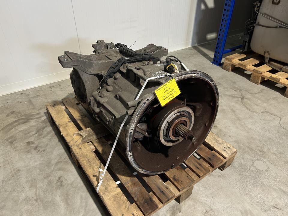 Gearbox A0012603600 G211-12 Mercedes-Benz Trucks ACTROS MP4 / MP5 2019