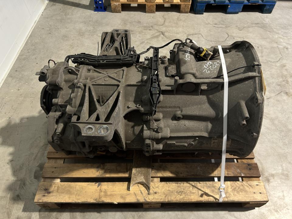 Gearbox A0012603600 G211-12 Mercedes-Benz Trucks ACTROS MP4 / MP5 2019