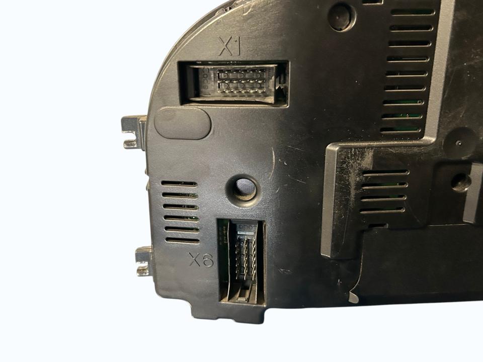 Instrument cluster 81272026228 MAN Trucks TGX I 2011
