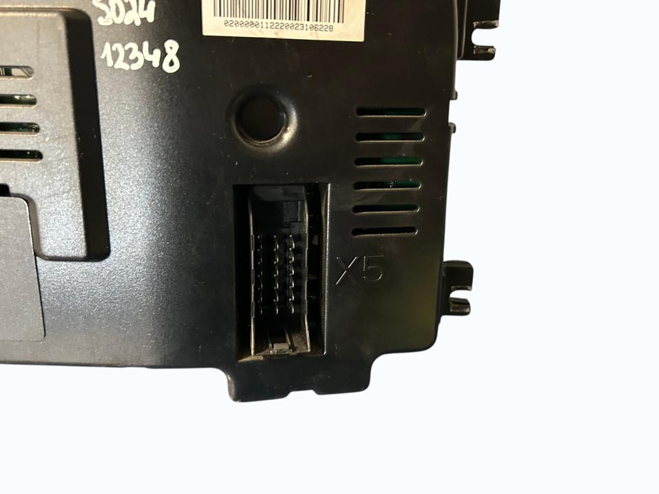 Instrument cluster 81272026228 MAN Trucks TGX I 2011
