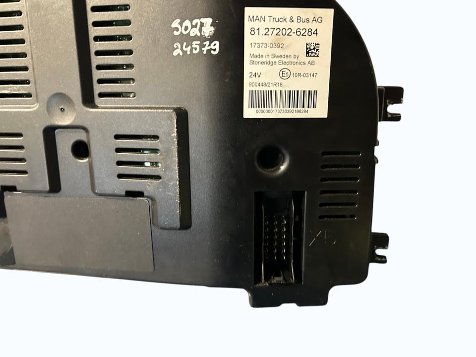Instrument cluster 81272026284 MAN Trucks TGX I 2017