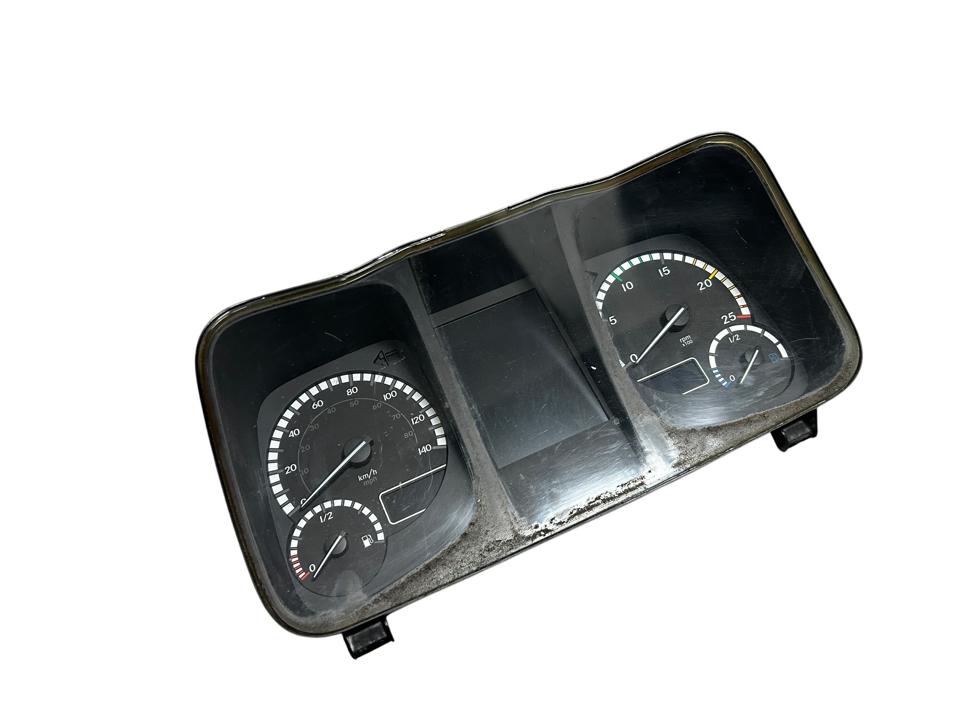 Instrument cluster A0104464721 UK Mercedes-Benz Trucks ACTROS MP4 / MP5 2018