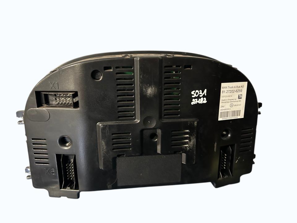 Instrument cluster 81272026259 UK MAN Trucks TGL I 2015