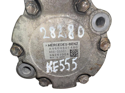 Hydraulic steering pump A9604601480 Mercedes-Benz Trucks ACTROS MP4 / MP5 2019