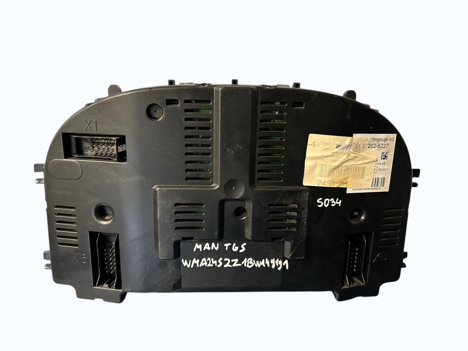Instrument cluster 81272026227 UK MAN Trucks TGX I 2013
