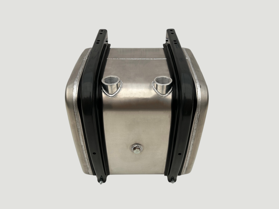 NEW hydraulic tank 200L 560x640x630 angled filter