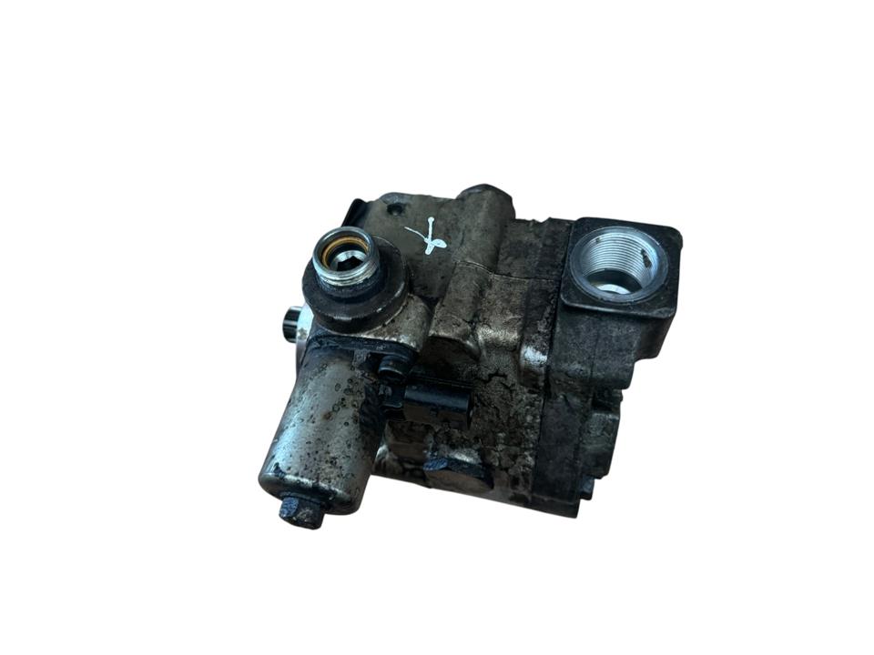 Vairo stiprintuvo hidraulinis siurblys A9604600380 Mercedes-Benz Trucks ACTROS MP4 / MP5 2017
