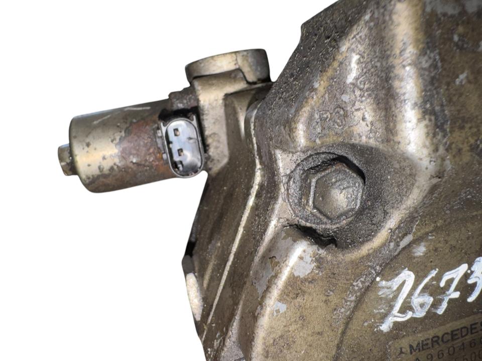 Hydraulic steering pump A9604600380 Mercedes-Benz Trucks ACTROS MP4 / MP5 2017