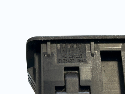 Sensors/Switches 81254320543 AUX USB MAN Trucks TGX II 2021