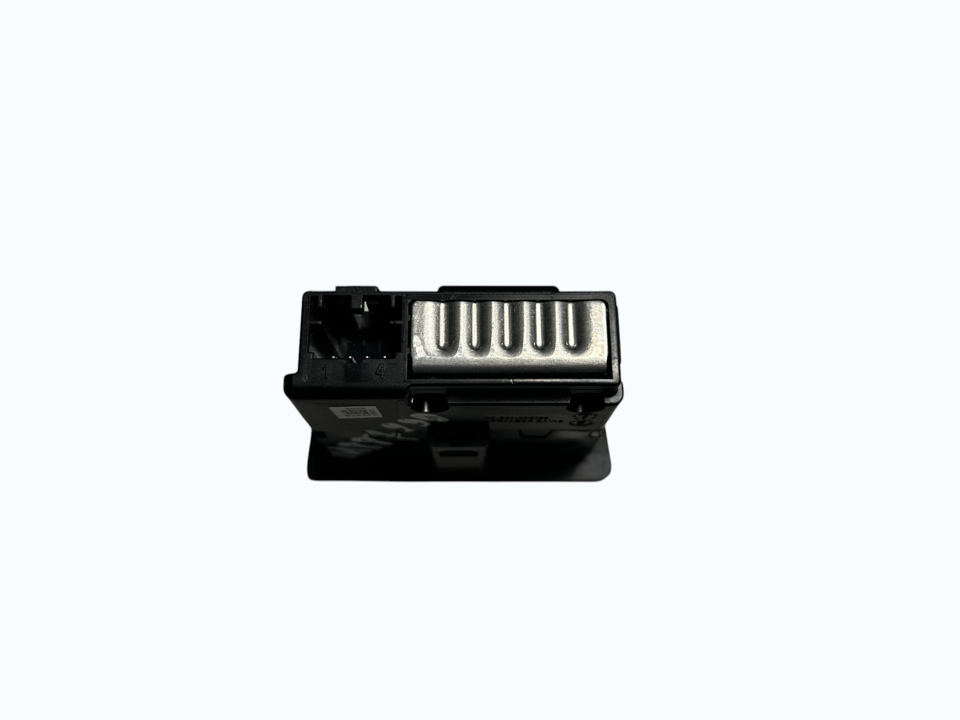 Switches/Relay/Control Units 36254320025 USB charge MAN Trucks TGX II 2021