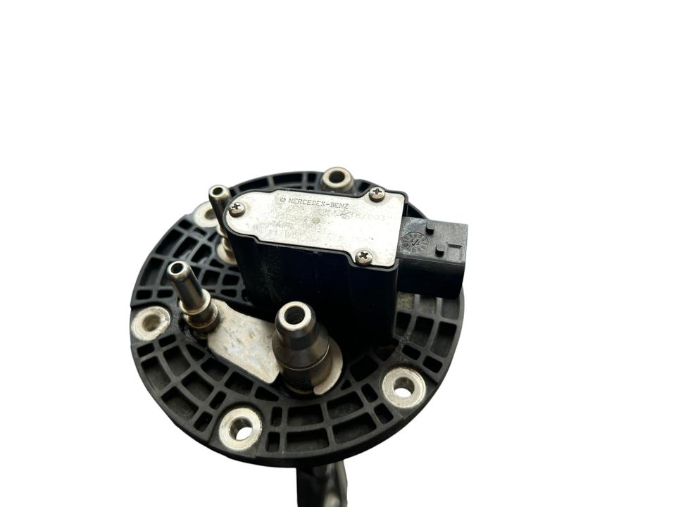 Adblue paėmikas A0075425718 Mercedes-Benz Trucks ACTROS MP4 / MP5 2018