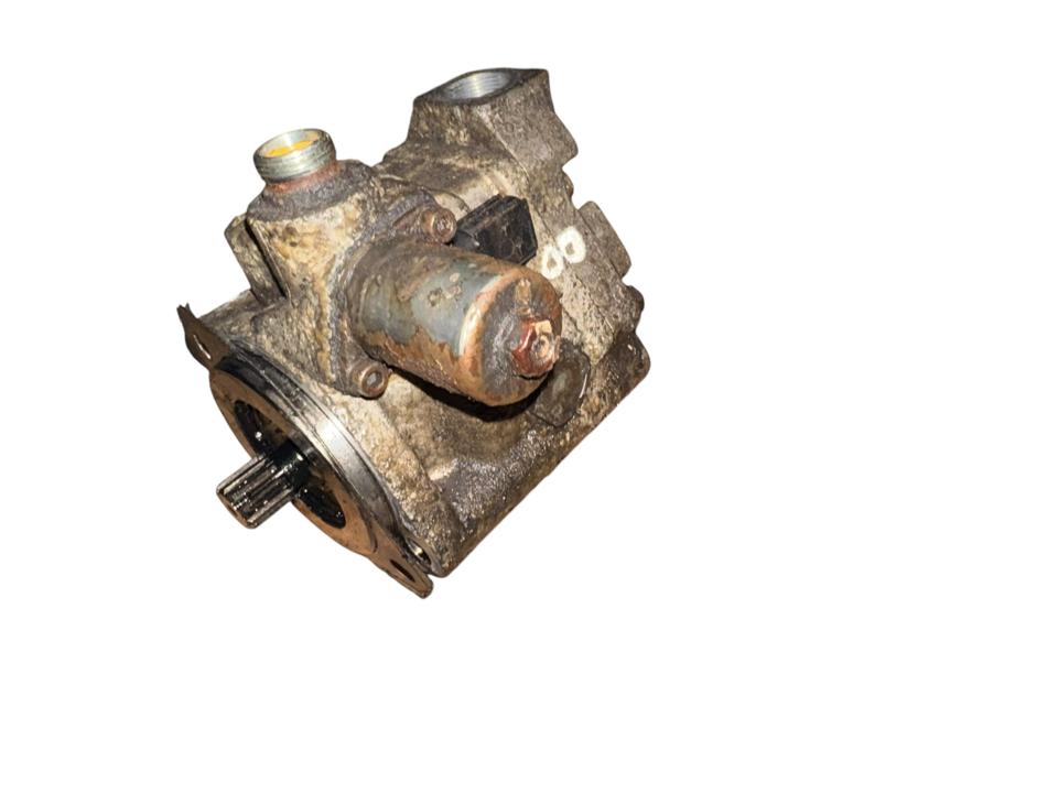 Hydraulic steering pump A9604600380 Mercedes-Benz Trucks ACTROS MP4 / MP5 2017