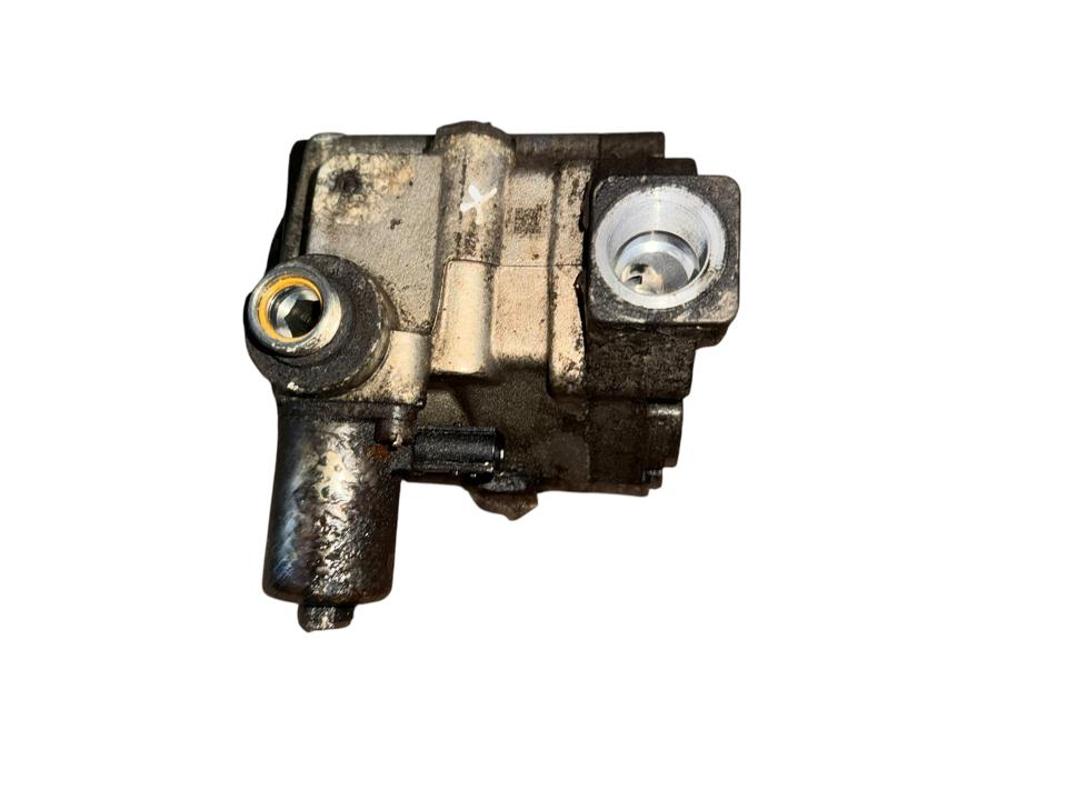 Vairo stiprintuvo hidraulinis siurblys A9604600380 Mercedes-Benz Trucks ACTROS MP4 / MP5 2018