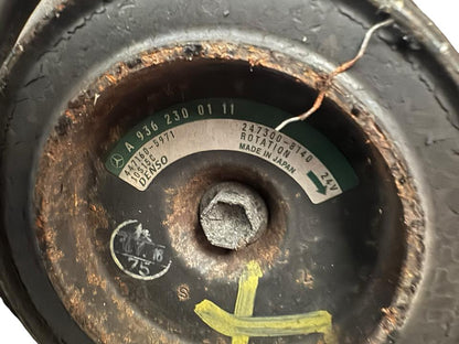 Air conditioning compressor A9362300111 Mercedes-Benz Trucks ANTOS 2015