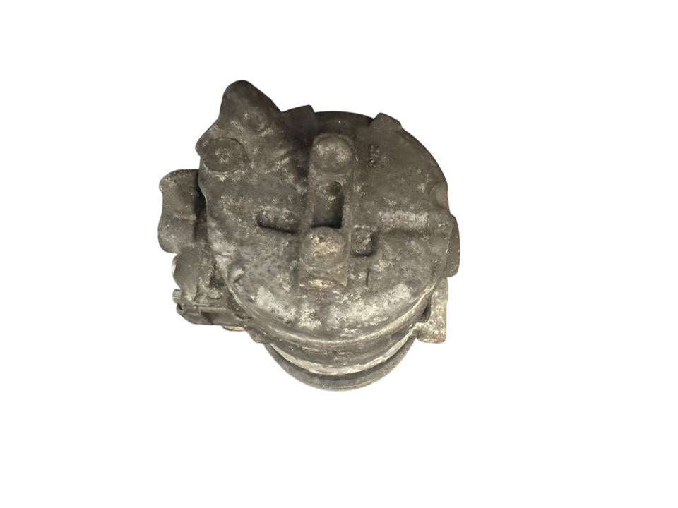 Air conditioning compressor A4572300111 Mercedes-Benz Trucks ATEGO 2 2010