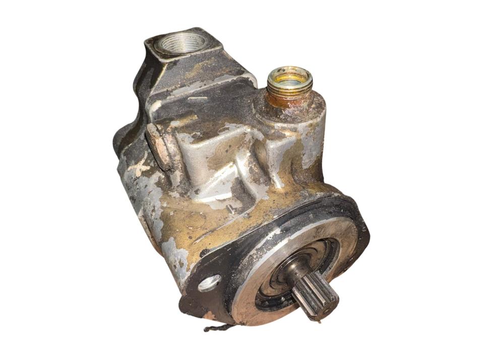 Hydraulic steering pump A9604600380 Mercedes-Benz Trucks ACTROS MP4 / MP5 2014