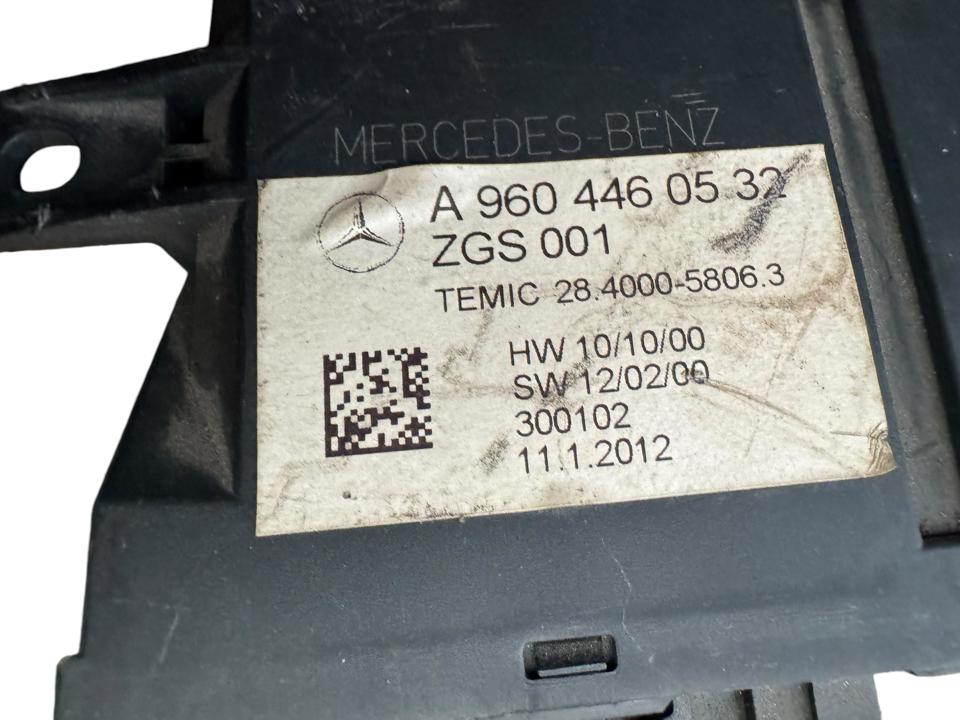Durų valdymo blokas A9604460532 Mercedes-Benz Trucks ACTROS MP4 / MP5 2018