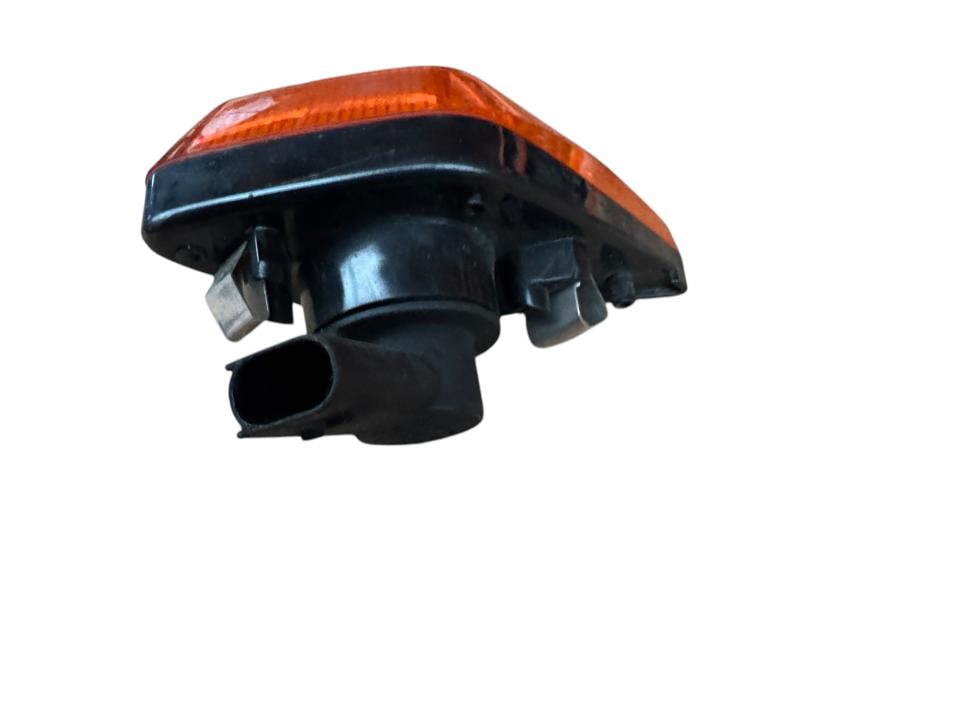 Indicator light A9608201721 Mercedes-Benz Trucks ACTROS MP4 / MP5 2018