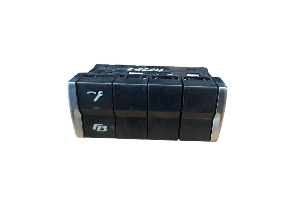 Interior control switches A9605400246 Mercedes-Benz Trucks ACTROS MP4 / MP5 2018
