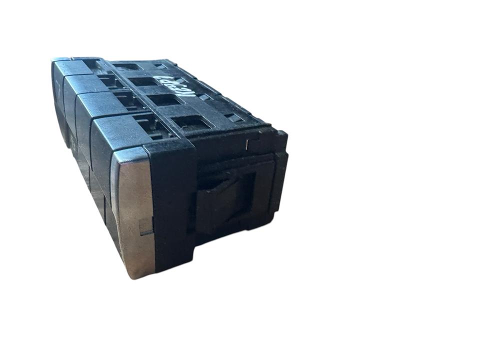Interior control switches A9605400246 Mercedes-Benz Trucks ACTROS MP4 / MP5 2018